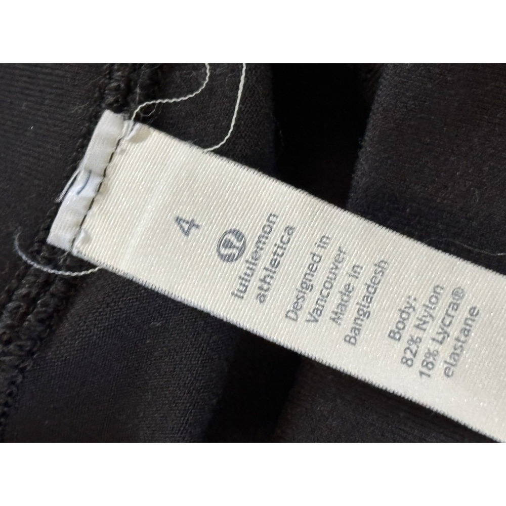 Lululemon Black Leggings Ankle Capri Women Elastic Waist Stretch Logo Size 4 - Picture 4 of 4